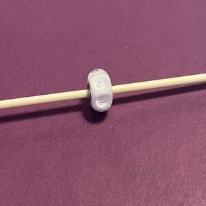Trollbeads White Bubbles glass bead.